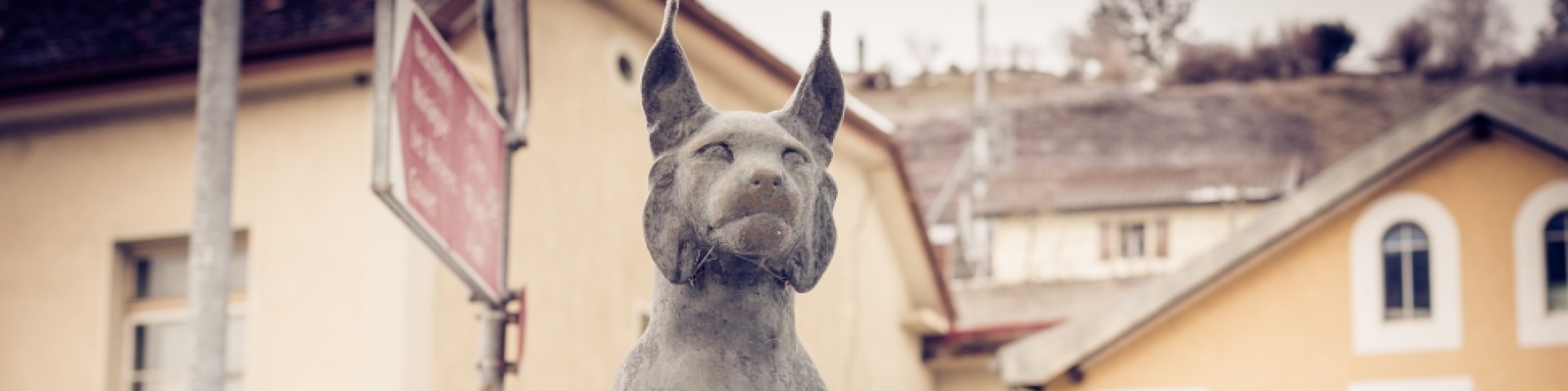 La culture au Val-de-Travers : Lynx, bronze de Louis Ducommun