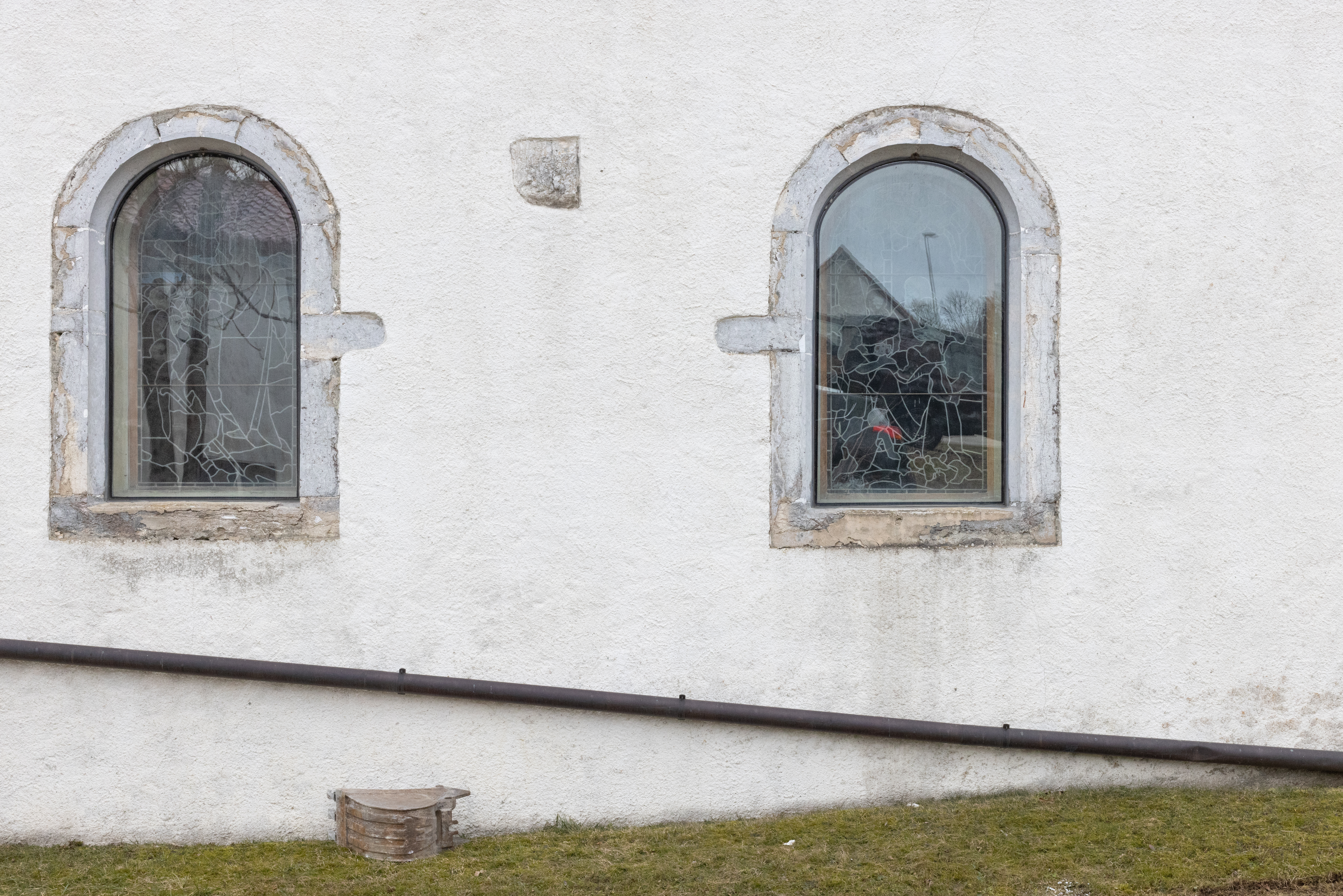 La culture au Val-de-Travers : Vitraux de l’église des Bayards