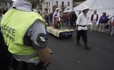 POLICE NEUCHÂTELOISE ET SÉCURITÉ DE PROXIMITÉ : PATROUILLES PÉDESTRES CONJOINTES
