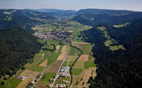 Vue sur le Val-de-Travers depuis Buttes