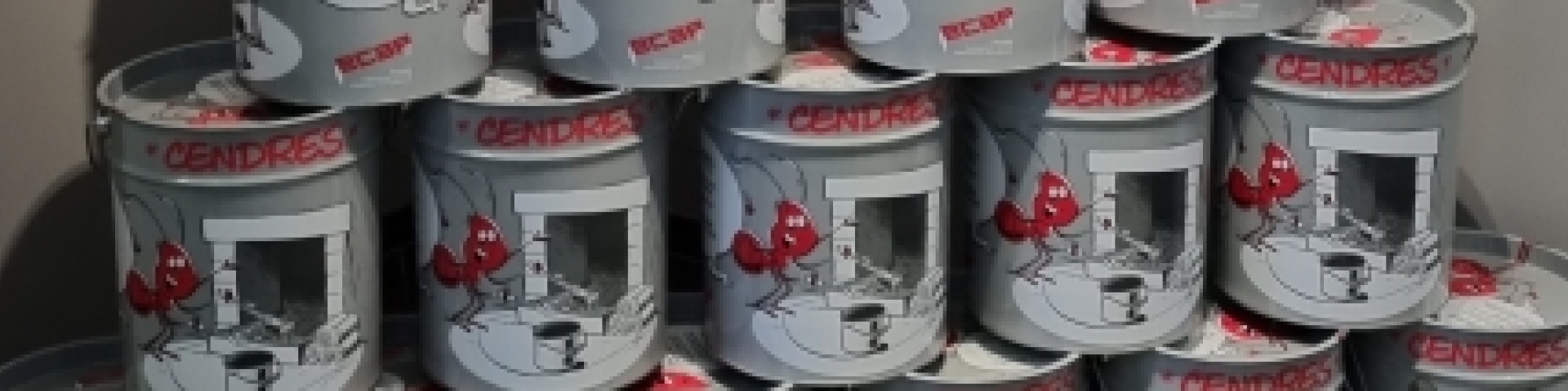 Seaux à cendres